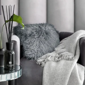 Perna decorativă LIBERT